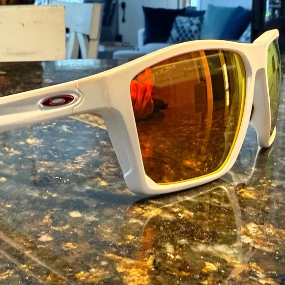 Oakley TargetLine:  Matte White Ruby Prism Lenes - Picture 2 of 8
